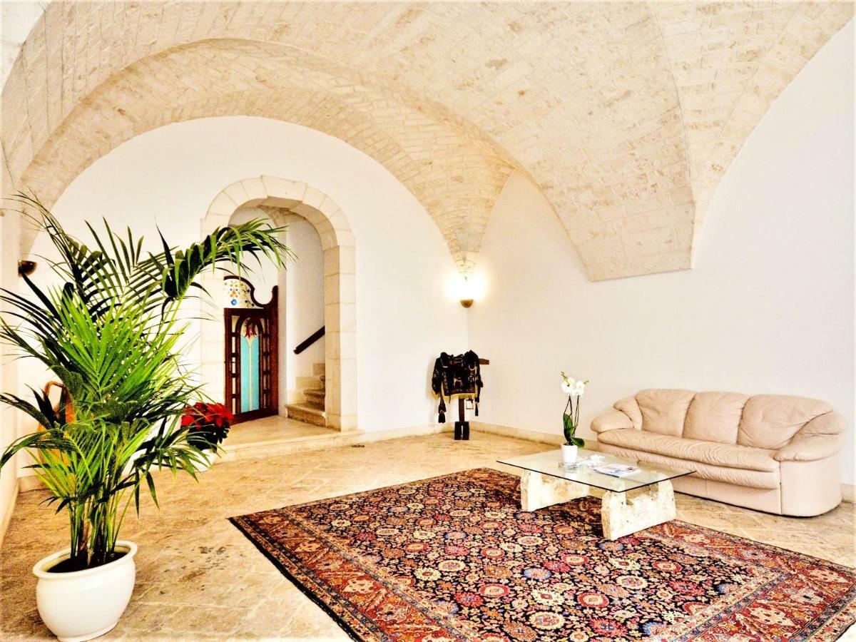 Palazzo Rodio Lejlighed Ostuni Eksteriør billede